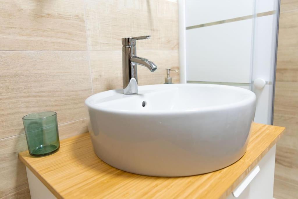 Donna Marta Appartement Bologna Buitenkant foto